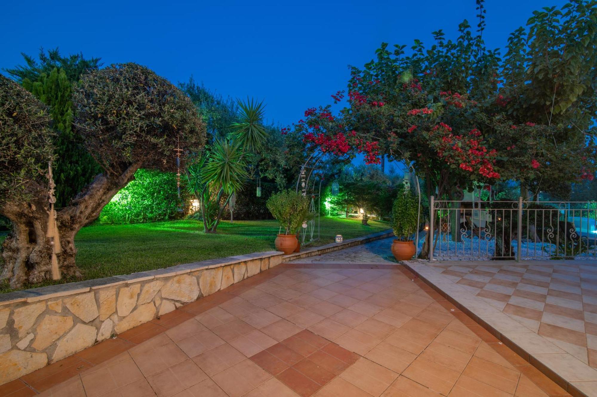 Villa Vrisi Fagias Экстерьер фото