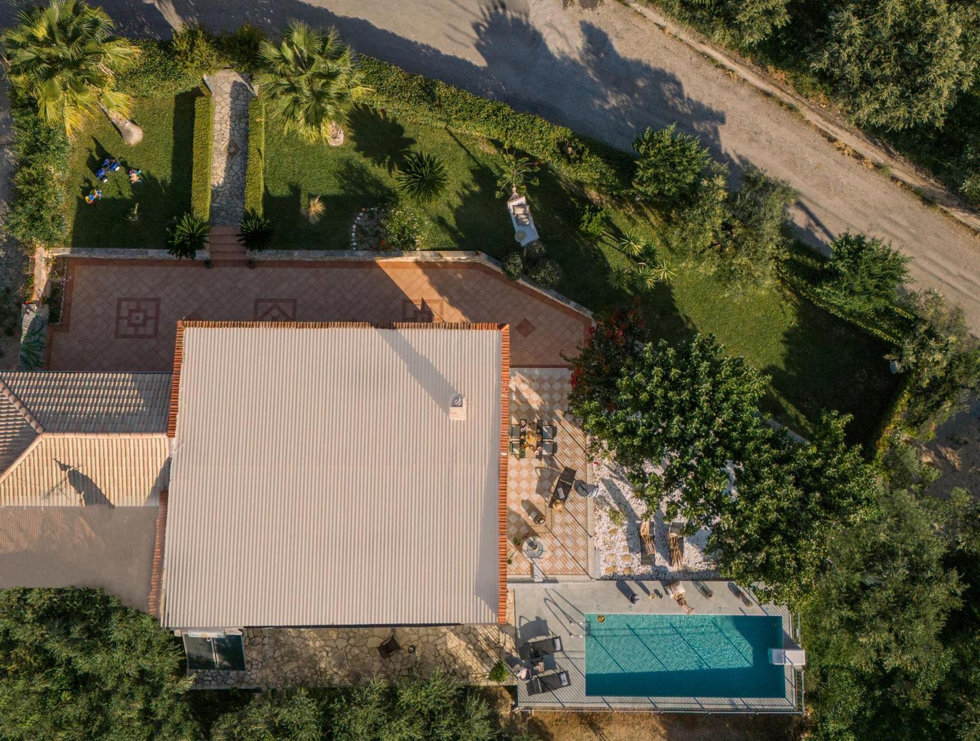 Villa Vrisi Fagias Экстерьер фото